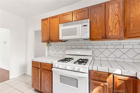 Kitchen - 951 Walnut, Chico, CA 95928 photo 5 of 5