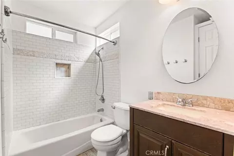 Bath - 951 Walnut, Chico, CA 95928 photo 1 of 1