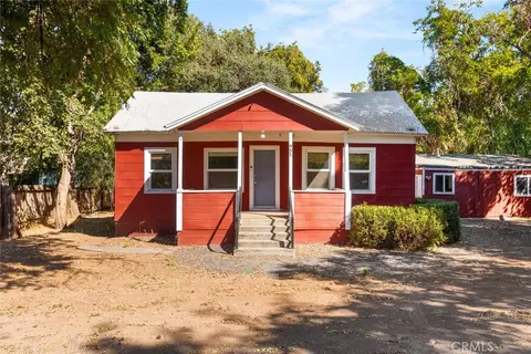 Exterior - 951 Walnut, Chico, CA 95928 photo 9 of 10