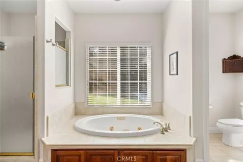 Bath - 1 London Ct, Chico, CA 95973 photo 1 of 5