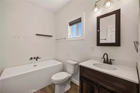 Bath - 6263 Graham, Paradise, CA 95969 photo 3 of 4