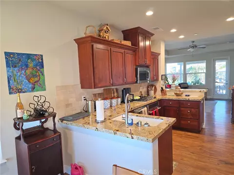 Kitchen - 3020 Biscayne, Chico, CA 95973 photo 2 of 2