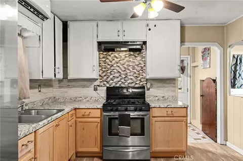 Kitchen - 1971 Baldwin Ave, Palermo, CA 95968 photo 1 of 2