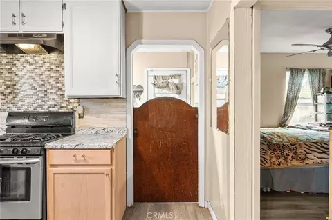 Entry Way - 1971 Baldwin Ave, Palermo, CA 95968 photo 2 of 2