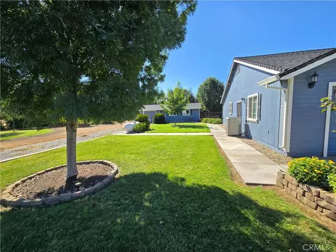 Exterior - 23105 Kilkenny, Red Bluff, CA 96080 photo 3 of 17