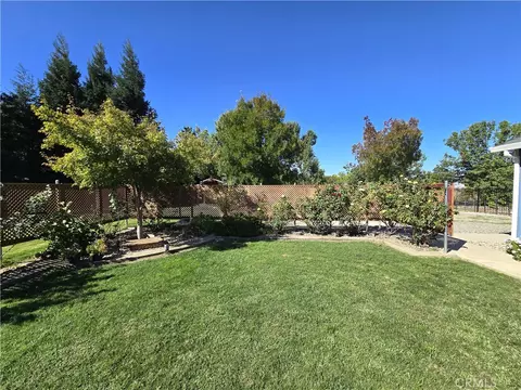 Exterior - 23105 Kilkenny, Red Bluff, CA 96080 photo 12 of 17
