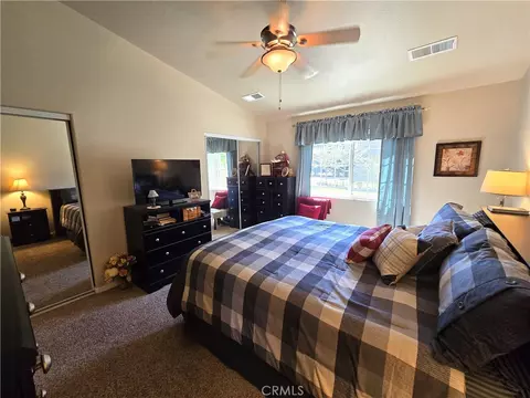 Bedroom - 23105 Kilkenny, Red Bluff, CA 96080 photo 4 of 6