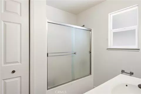 Bath - 1411 N Cherry St, Chico, CA 95926 photo 1 of 4