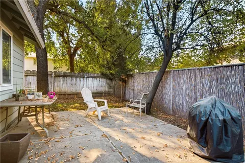 Exterior - 1411 N Cherry St, Chico, CA 95926 photo 9 of 13