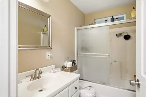 Bath - 1411 N Cherry St, Chico, CA 95926 photo 4 of 4