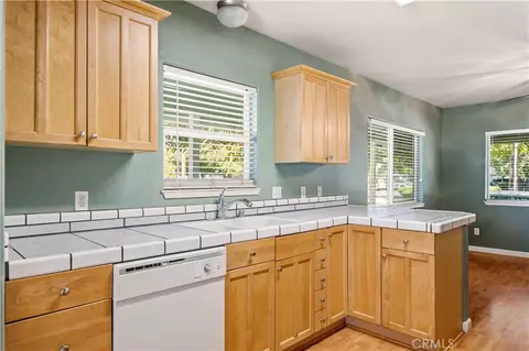 Kitchen - 1411 N Cherry St, Chico, CA 95926 photo 1 of 6