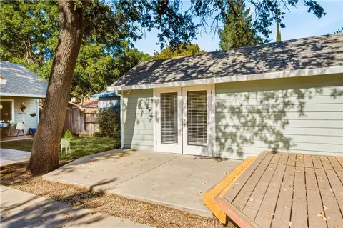 Exterior - 1411 N Cherry St, Chico, CA 95926 photo 4 of 13