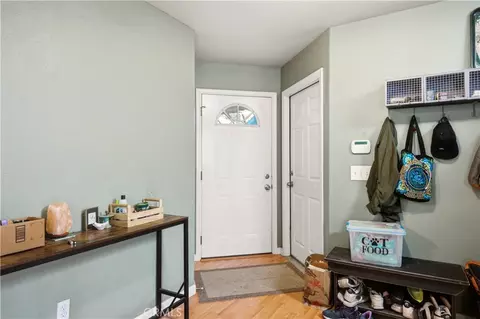 Entry Way - 1411 N Cherry St, Chico, CA 95926 photo 1 of 1
