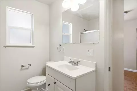Bath - 1411 N Cherry St, Chico, CA 95926 photo 2 of 4