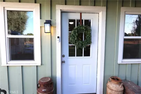 Entry Way - 217 Carona Ave, Corning, CA 96021 photo 2 of 2