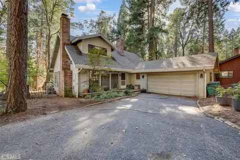 13411 Red Dog Rd, Nevada City, CA 95959