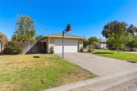 Exterior - 3120 4th St, Biggs, CA 95917 photo 2 of 9