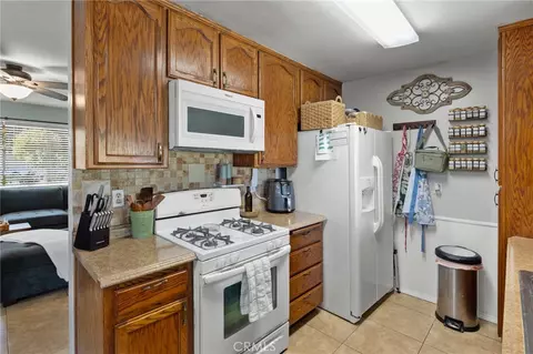 Kitchen - 3120 4th St, Biggs, CA 95917 photo 2 of 2