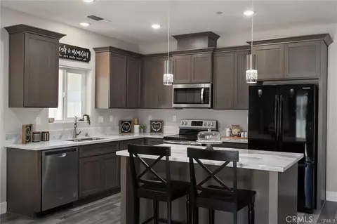 Kitchen - 2981 11th, Biggs, CA 95917 photo 2 of 3