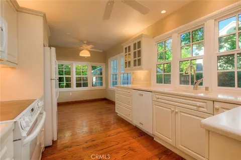 Kitchen - 346 Mansion Ave, Chico, CA 95926 photo 1 of 7