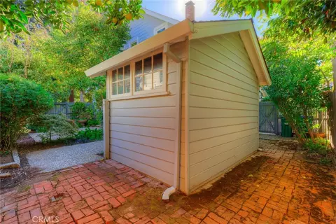 Exterior - 346 Mansion Ave, Chico, CA 95926 photo 9 of 13
