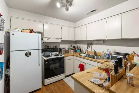 Kitchen - 819 Alynn, Chico, CA 95973 photo 2 of 2