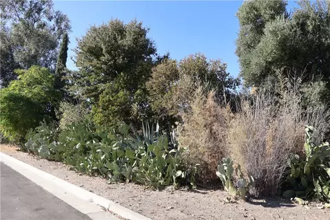 Exterior - 1216 Pear, Corning, CA 96021 photo 7 of 10