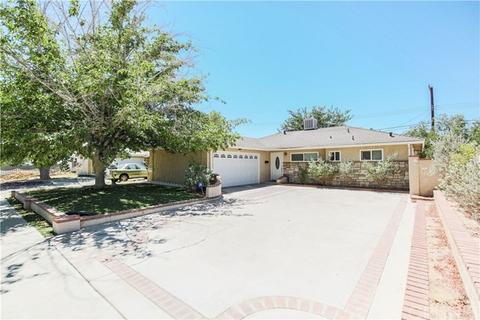 45457 Foxton Ave, Lancaster, CA 93535 photo 1