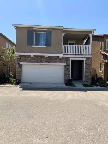 2550 Mustang Dr, Clovis, CA 93612 photo 1