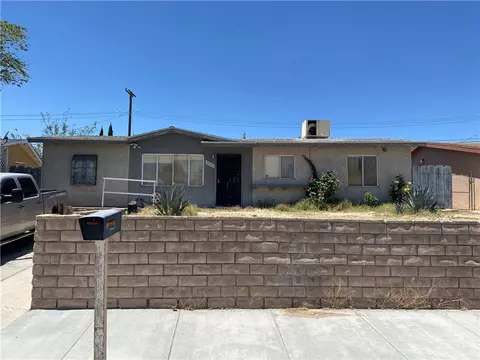 3225 Gregory Dr, Mojave, CA 93501 photo 1