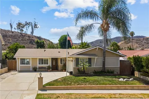 653 Talbert Ave, Simi Valley, CA 93065 photo 1