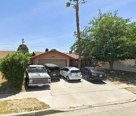 356 Lightcap St, Lancaster, CA 93535 photo 1