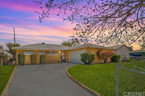 45438 3rd St E, Lancaster, CA 93535 photo 1