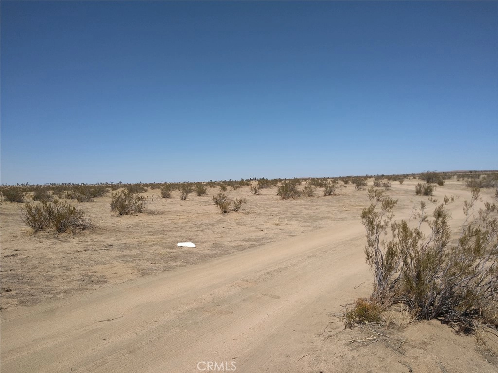 0 Ave K Nr 215th St E  