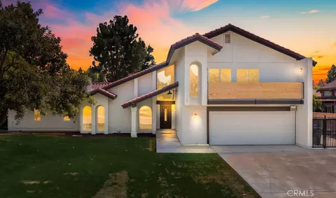 7605 Dos Rios Way, Bakersfield, CA 93309