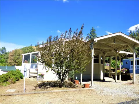 6132 Frazier Mountain Park Rd #17, Frazier Park, CA 93225