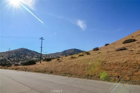 720 Berncastle Rd, Acton, CA 93510