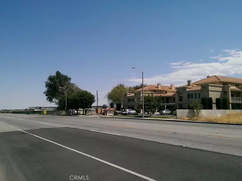32 E Palmdale Blvd, Palmdale, CA 93552 photo 9