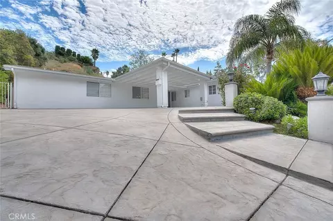 20871 Kelvin Pl, Woodland Hills, CA 91367