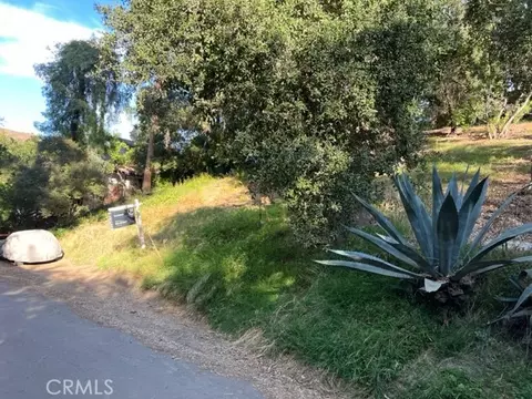 4264 Rosario Rd, Woodland Hills, CA 91364