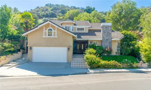 20146 Chapter Dr, Woodland Hills, CA 91364