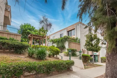 5533 Edward E Horton Ln #20, Encino, CA 91316