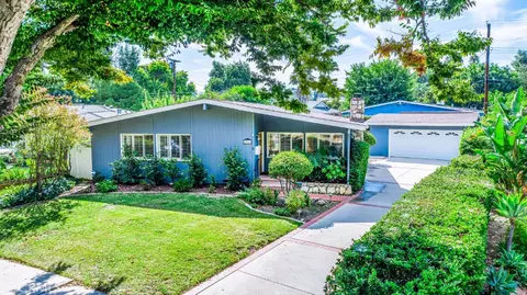 22244 Archwood St, Woodland Hills, CA 91303
