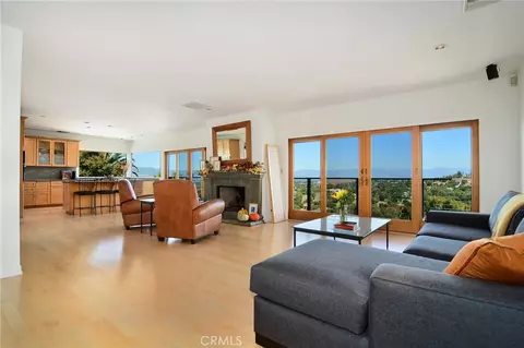 4560 San Blas Ave, Woodland Hills, CA 91364