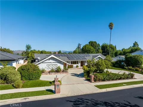 23941 Nomar St, Woodland Hills, CA 91367