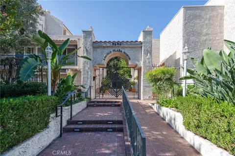 5333 Zelzah Ave #205, Encino, CA 91316