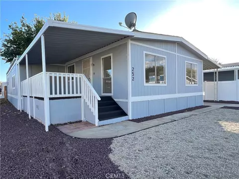 2330 E Ave J8 #252, Lancaster, CA 93535