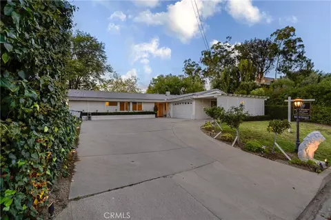 5621 Mason Ave, Woodland Hills, CA 91367
