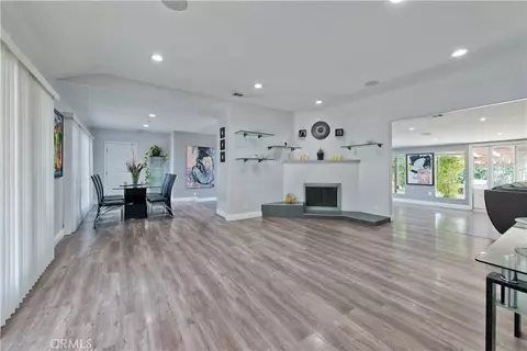 23046 Leonora Dr, Woodland Hills, CA 91367