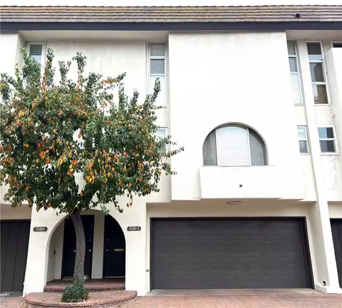 5216 Lindley Ave #3, Encino, CA 91316